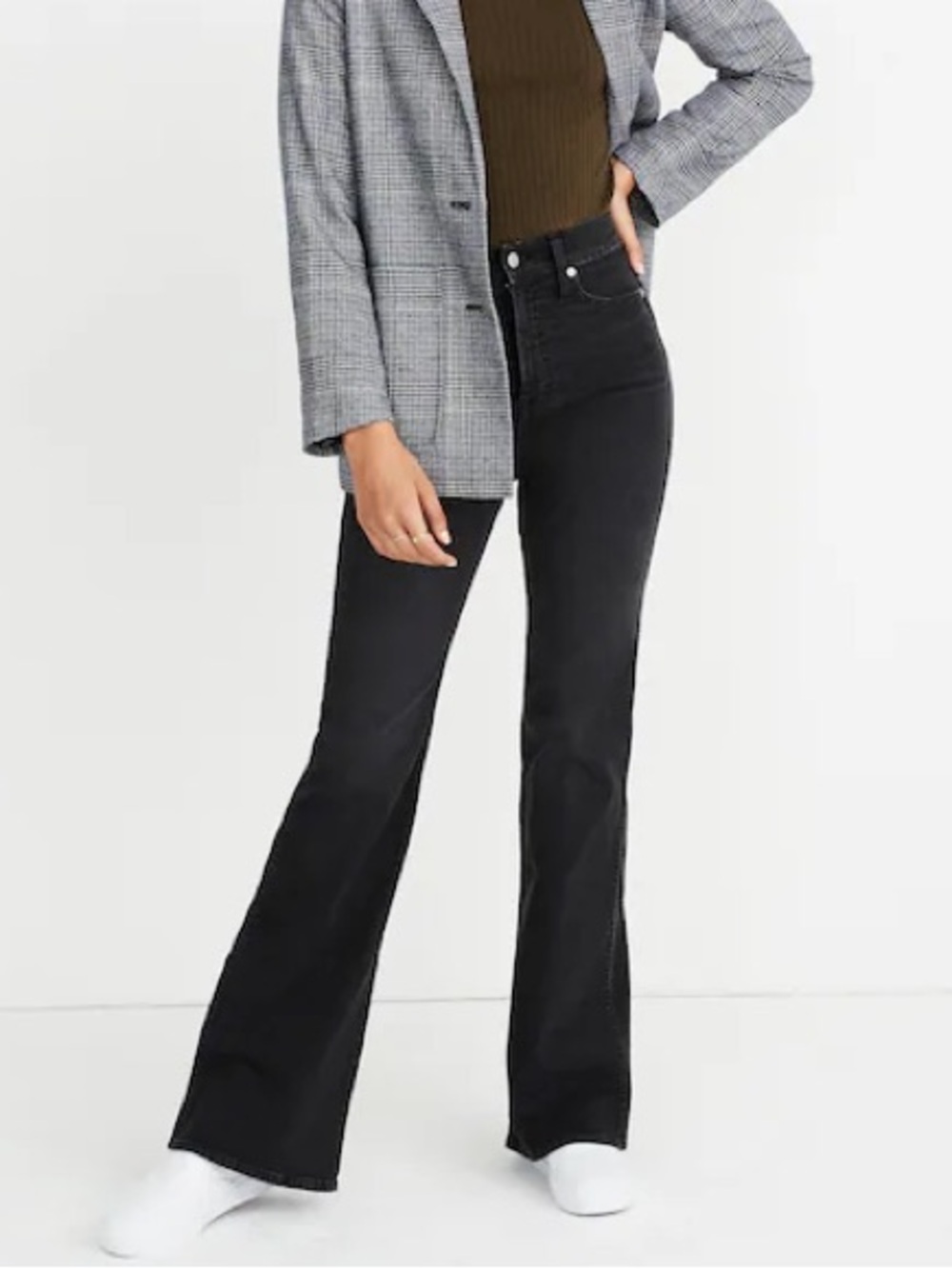 Madewell 11" High-Rise Flare Jeans in Bankside Wash